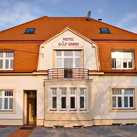 Hotel Golf Garni Mikulov Exterior foto